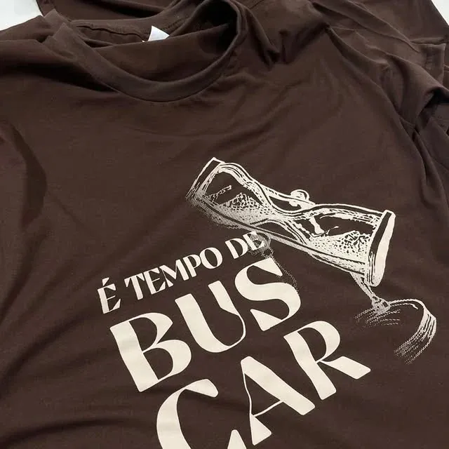 Camiseta personalizada para projeto de igreja